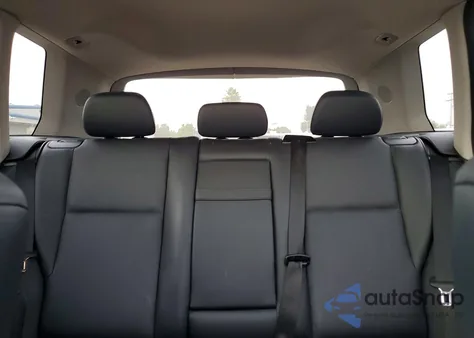 2010 Mercedes-Benz Glk 350 z USA, uszkodzony, nr VIN WDCGG5GB6AF446824